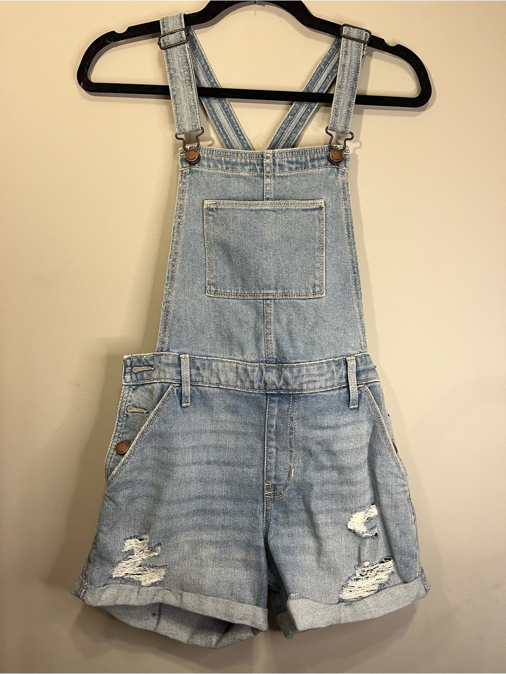Hollister Light Blue Denim Overalls (high rise mom short overall 4”)
